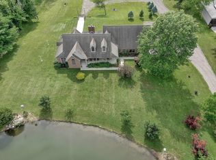 7237 Pickerington Rd, Canal Winchester, OH 43110