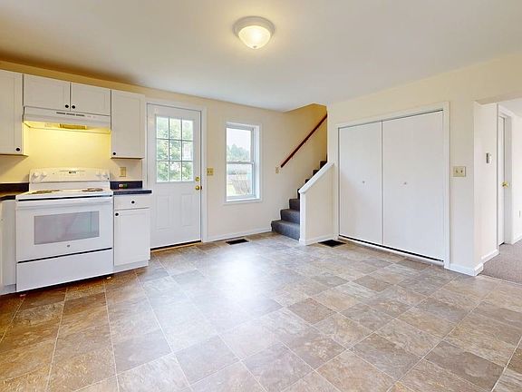 5th image of 106 First Street