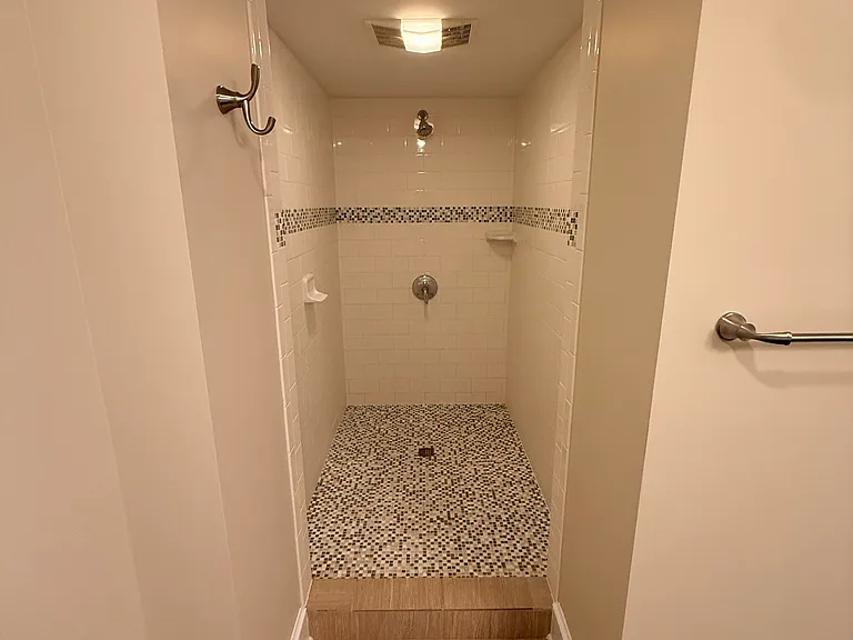 City Club Apartments — Photo 51