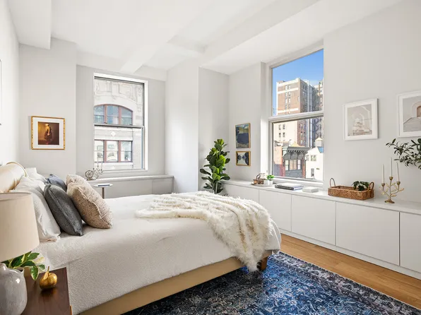 49 East 21st Street image 7 of 11