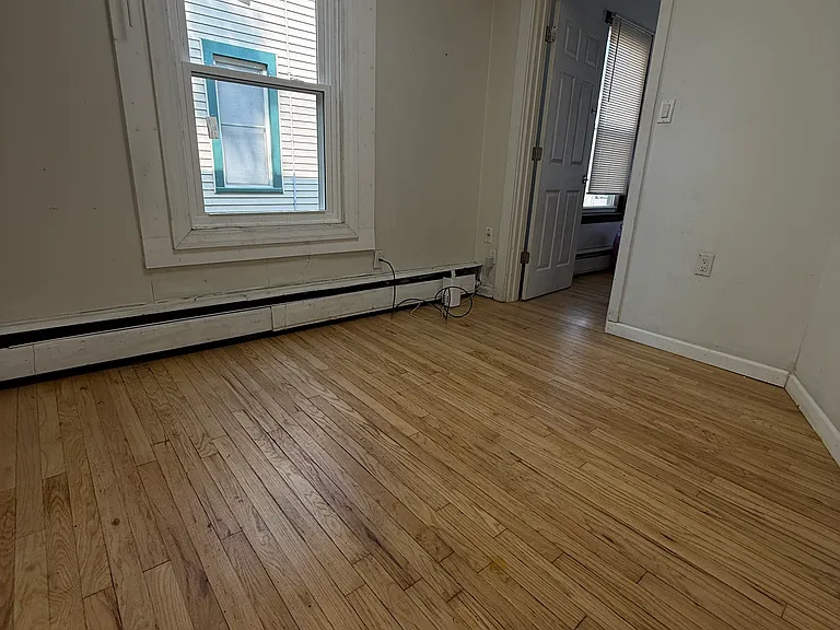 Olive St — Photo 13