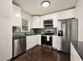 5324 W 58th St, Roeland Park, KS 66205