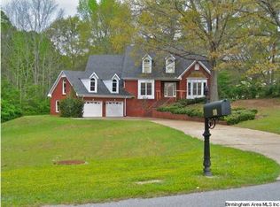 110 Round Forest Dr, Clanton, AL 35045
