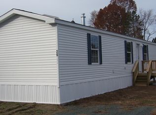 26 Circle Ln, Waterford, NY 12188