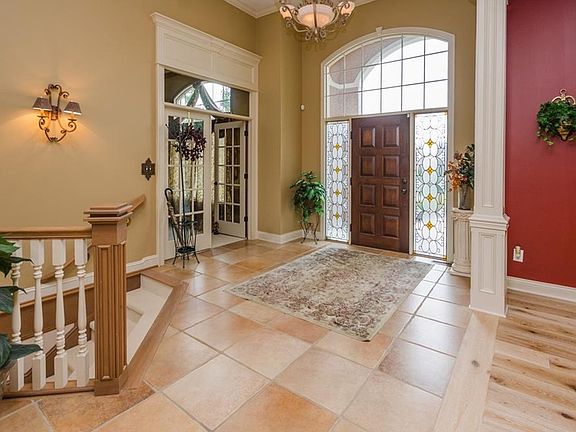 5th image of 10572 Madison Brooks Dr