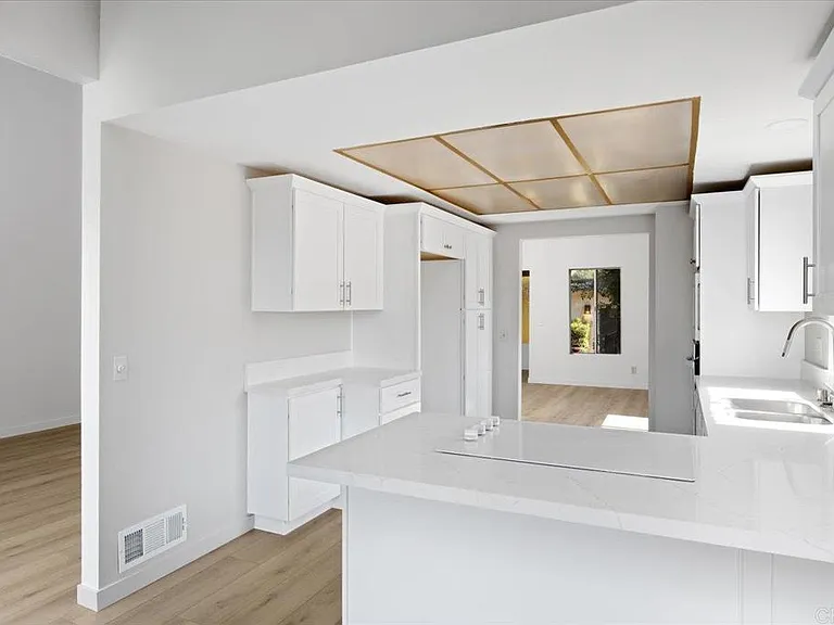 31318 Club Vista Ln — Photo 8