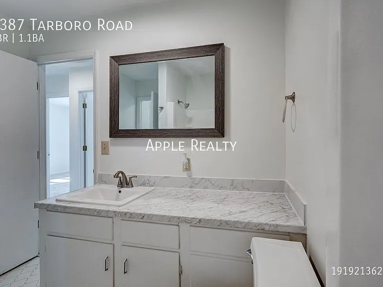 1387 Tarboro Rd — Photo 14