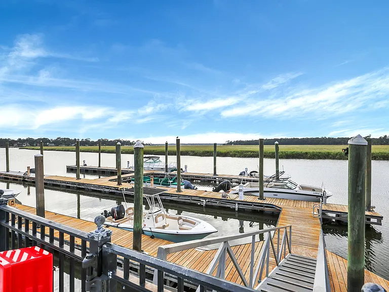 Community Dock