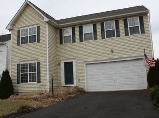 1908 Gold Finch Dr, Culpeper, VA