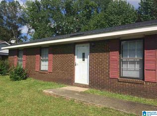 14 Carriage House Rd SW, Bessemer, AL 35022