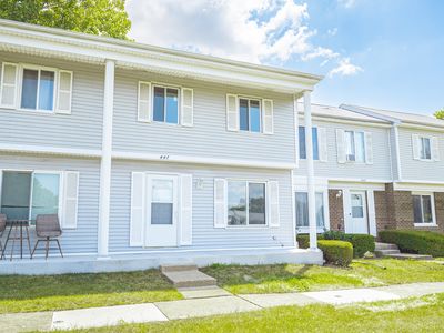 447 Yorkshire Sq, Bolingbrook, IL, 60440