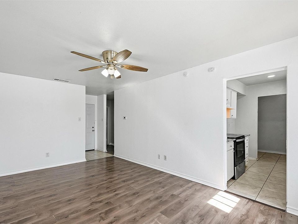 1st image of 1812 Frances Dr #1810
