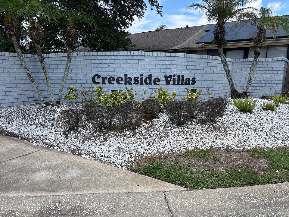 1st image of 219 Creekside Way