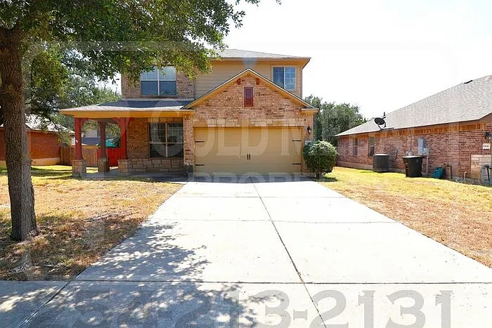 3 bed, 2.0 bath, 2422 sqft, $1,500 — Photo 3