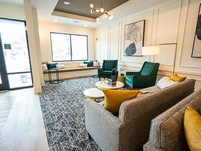 Hendricks Lounge