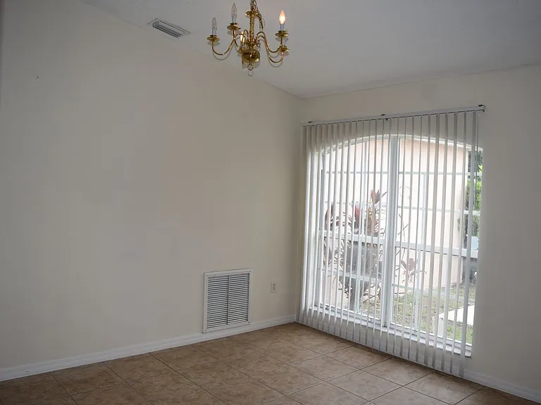 334 Bordeaux Ave NE — Photo 27