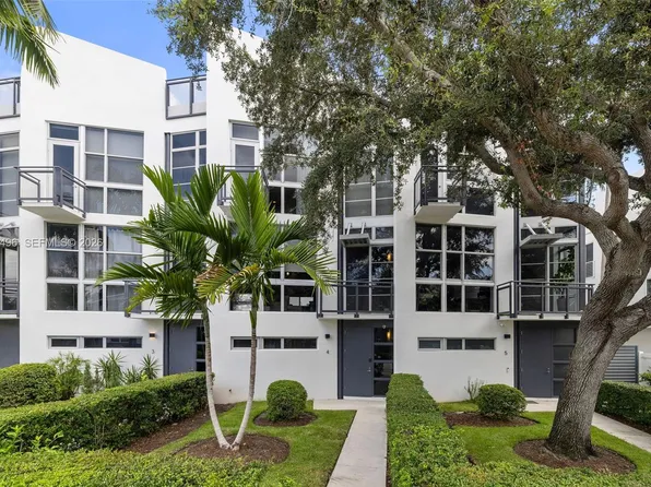 721 SE 12th Ct APT 4, Fort Lauderdale, FL 33316