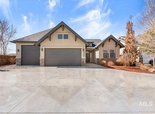 5609 N Exeter Ave, Meridian, ID 83646