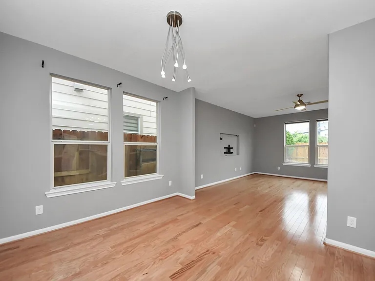 10062 Hillside Bayou Dr — Photo 13