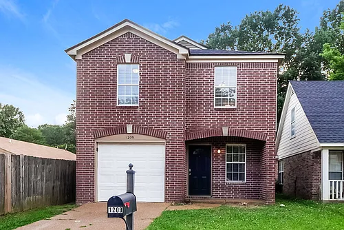 1209 Calebs Ridge Dr Photo 1