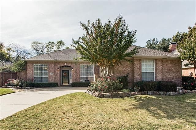 1st image of 6105 Autumn Point Dr