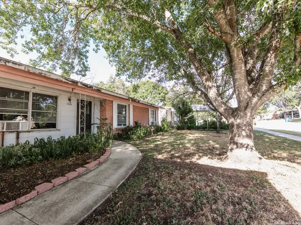 4839 Newcome, San Antonio, TX 78229