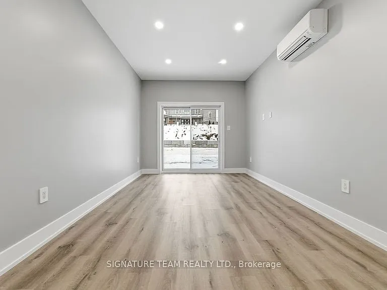 78A Queen St #105 — Photo 7