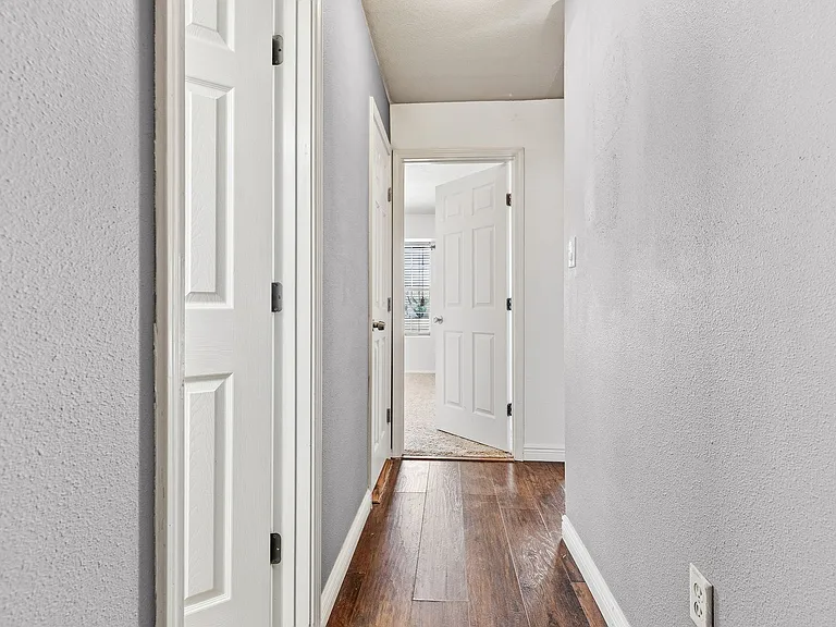 1441 Arroyo Seco — Photo 22