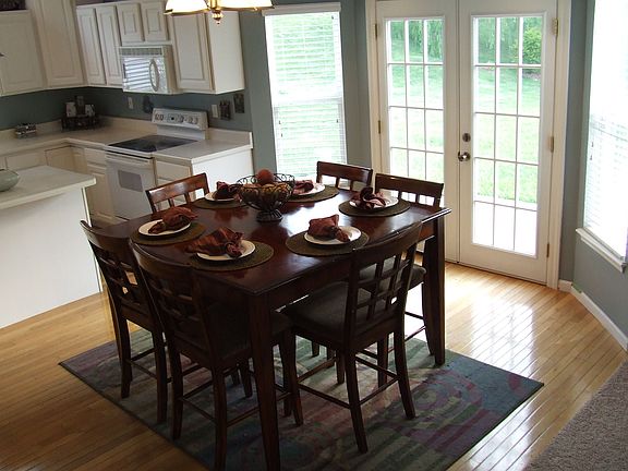 Breakfast Room