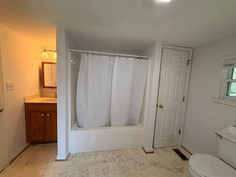 46 Langley St — Photo 13
