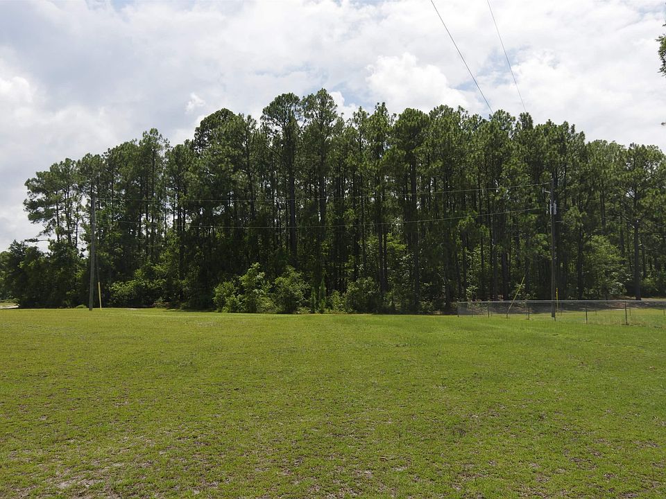 2nd image of 2249 Pepper Rd