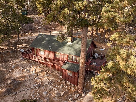 2nd image of 219 Big Bear Trl