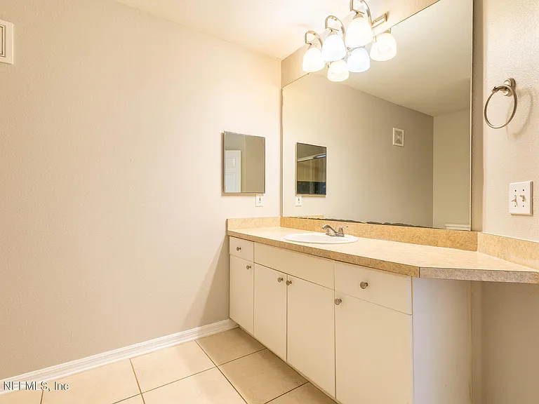 3591 Kernan Blvd #226 — Photo 27