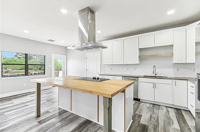 101 Marina Dr — Photo 8