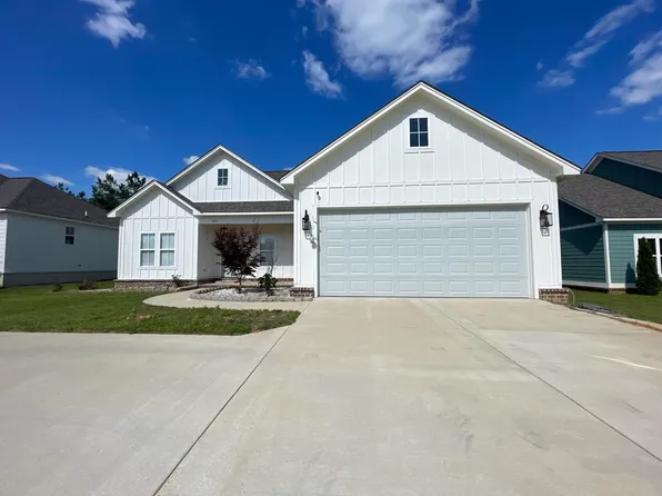521 Walker Cir, New Albany, MS 38652