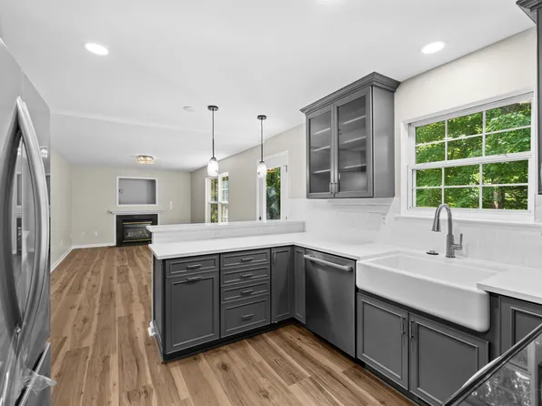 6162 Morton Cir, King George, VA 22485
