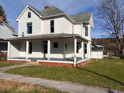 210 Brown Ave, Belington, WV, 26250