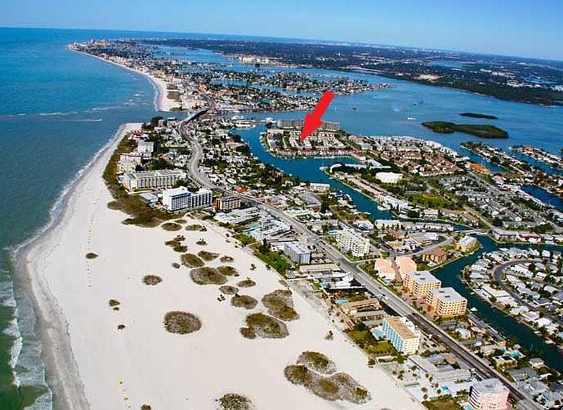 Nice walk to the beach, downtown Treasure Island and John's Pass