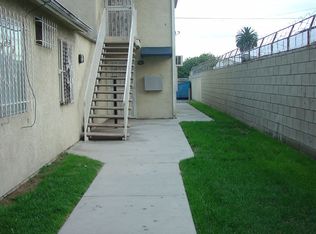 10318 S Main St, Los Angeles, CA 90003