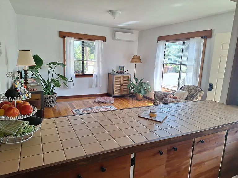716 Mountain View Ave — Photo 2