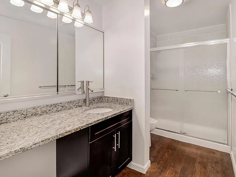 Annen Woods Apartments — Photo 48