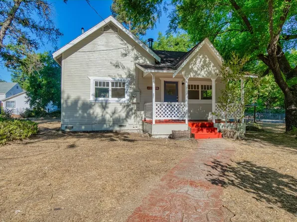 975 N Brush Street, Lakeport, CA 95453