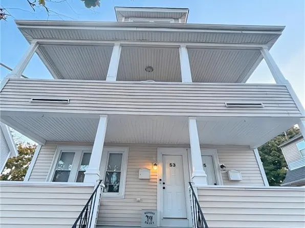 53-55 Grosvenor Ave, East Providence, RI 02914