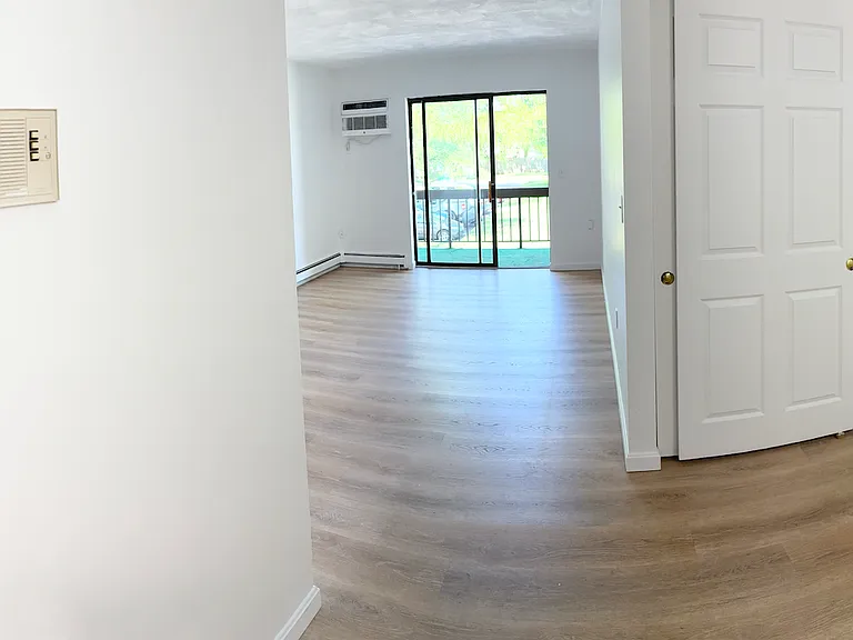 62 Farwell St #55/12 — Photo 23