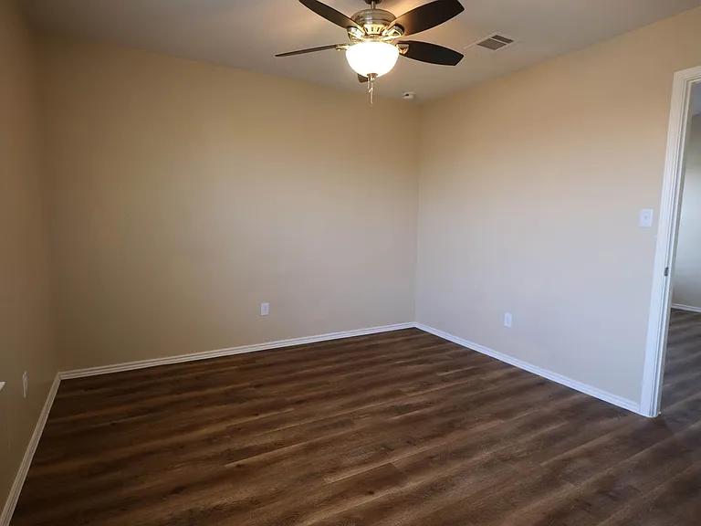 17208 Bridgefarmer Blvd — Photo 22