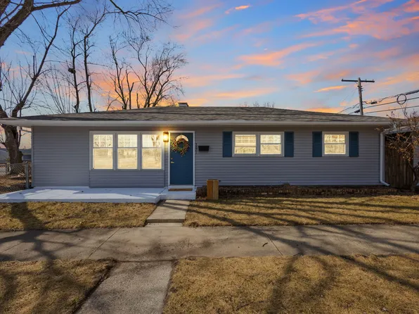 3821 165th St, Hammond, IN 46323