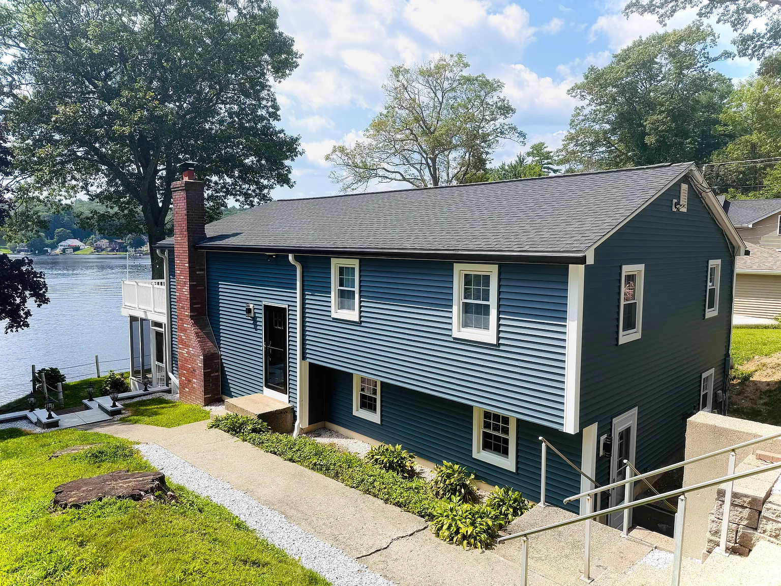 67 Sunset Dr — Photo 1