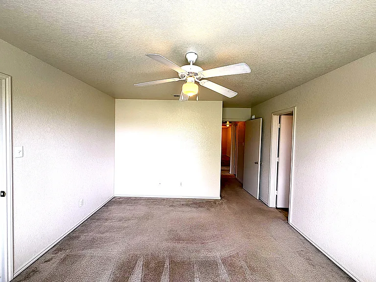5208 Lauren Lea Dr #B — Photo 10