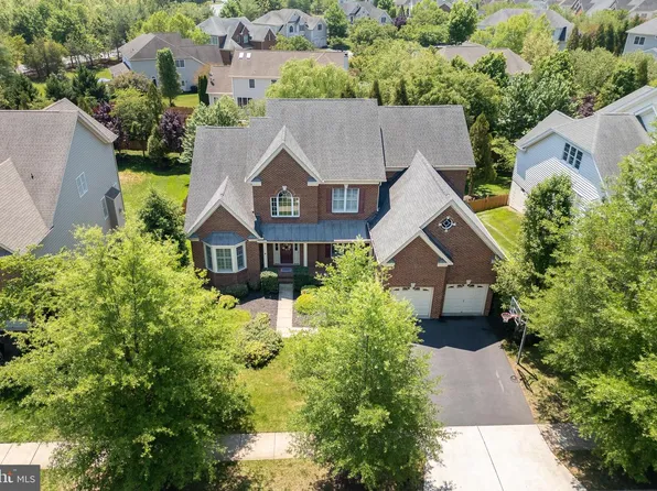 15709 Tanning House Pl, Haymarket, VA 20169