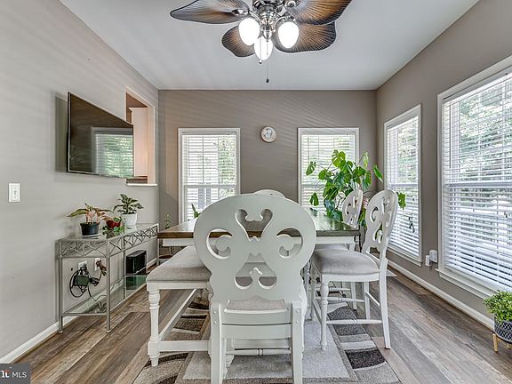 3rd image of 6904 N Stuart Rd